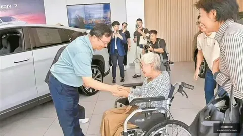 腾讯电竞盛典圆满，品牌战队荣耀时刻